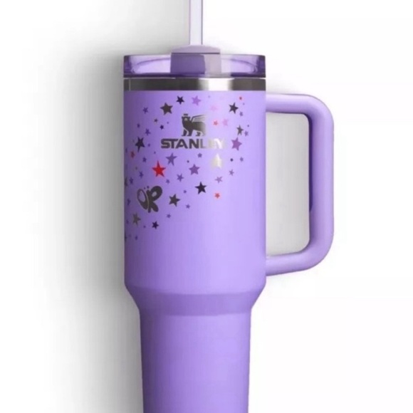 Stanley x Olivia Rodrigo - Picture 4 of 4